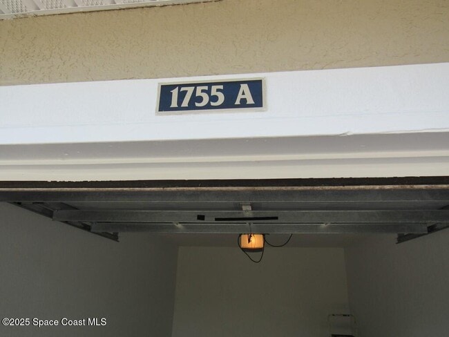 Building Photo - 1757 Sophias Dr