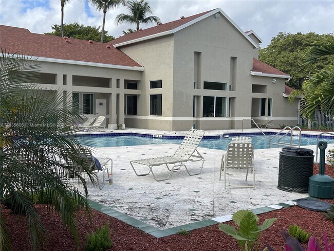 Building Photo - 1865 Palm Cove Blvd