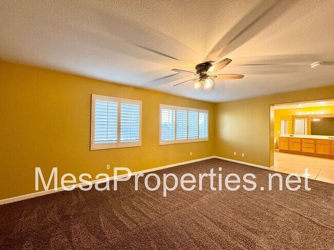 Building Photo - 14580 Maverick Pl