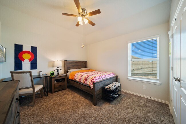 Building Photo - 1707 Benbrook Hollow Ln