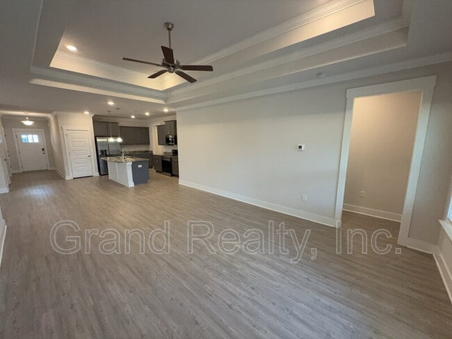 Building Photo - 7016 Whitetail Run Dr