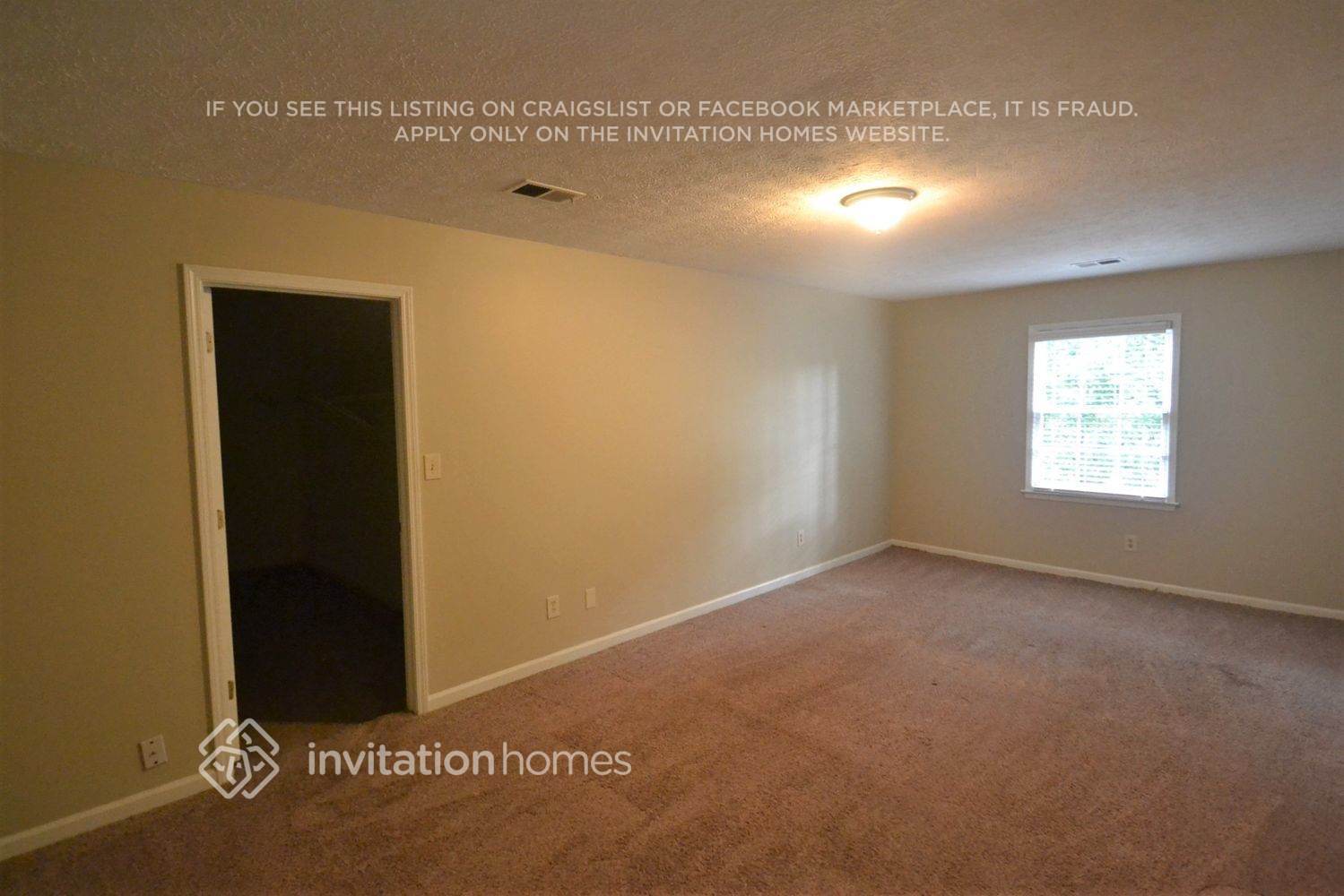 Building Photo - 5018 Stoney Point Cir