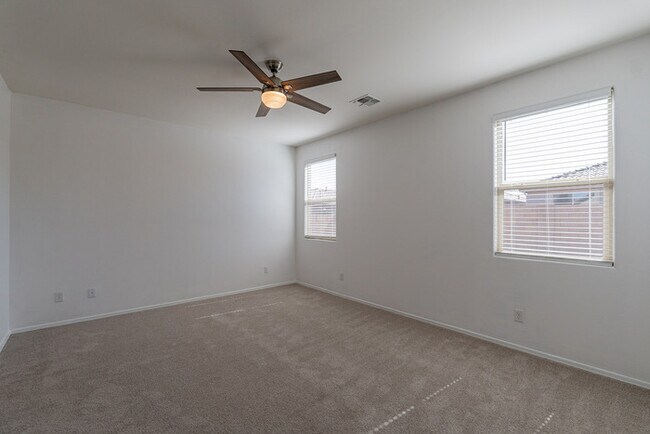 Building Photo - Gladden Farms Home