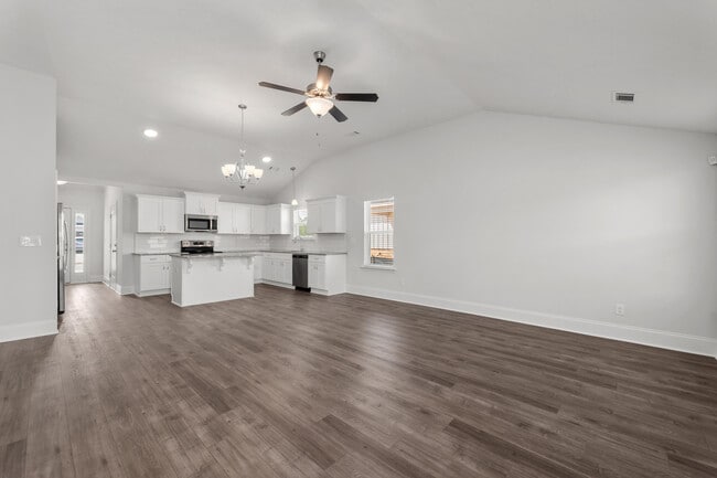 Building Photo - 8165 Bannock Cir