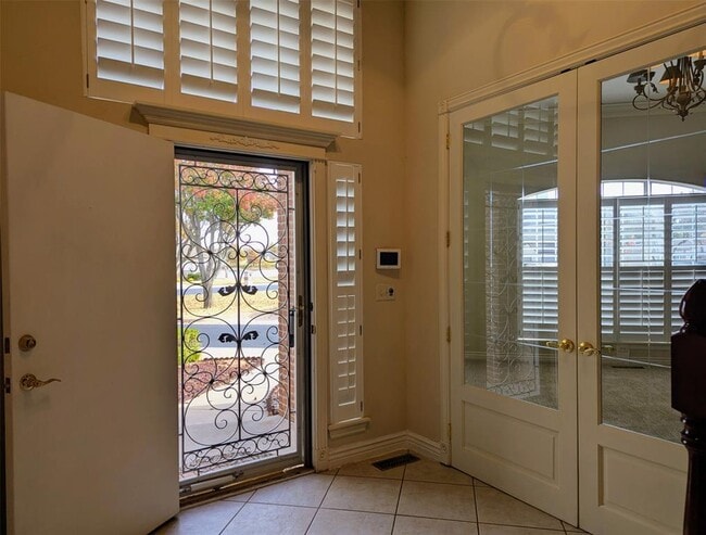 Building Photo - 214 Boulevard Du Lac