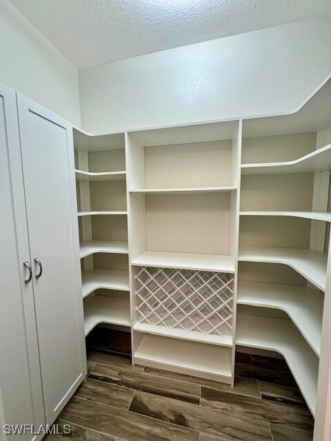 Building Photo - 2820 Cinnamon Bay Cir