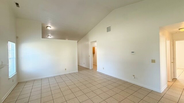 Building Photo - SOUTHSIDE - CHARMING 3 BEDROOM/2 BATH HOME AVAILABLE NOW!