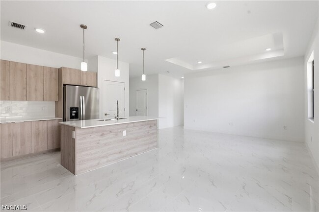 Building Photo - 1253 Argosy Rd