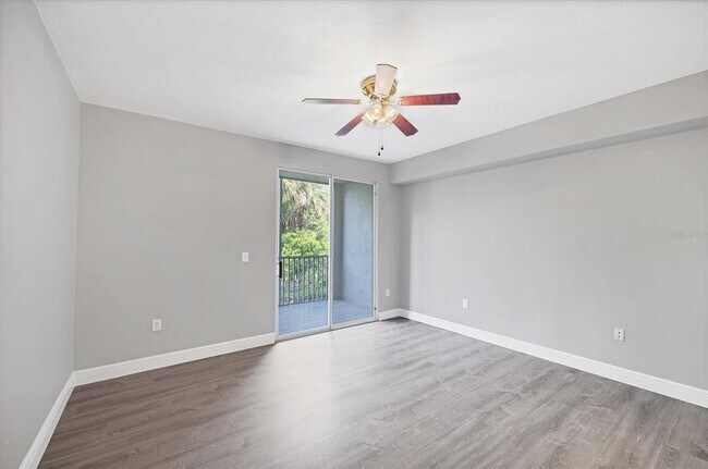 Building Photo - 5691 Bentgrass Dr