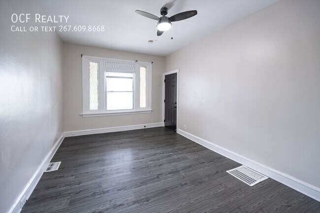 Building Photo - 5847 Willows Ave
