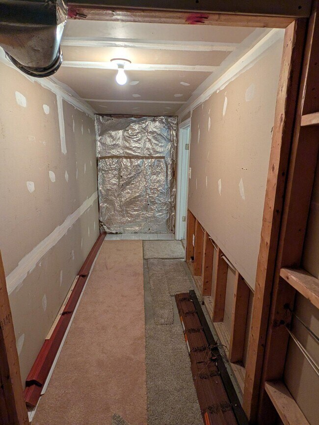 Building Photo - 17289 Vaughn Ln