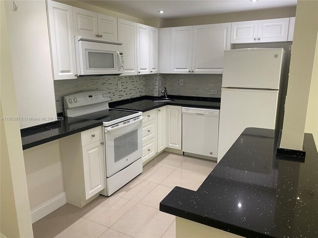 Primary Photo - 1625 SE 10th Ave