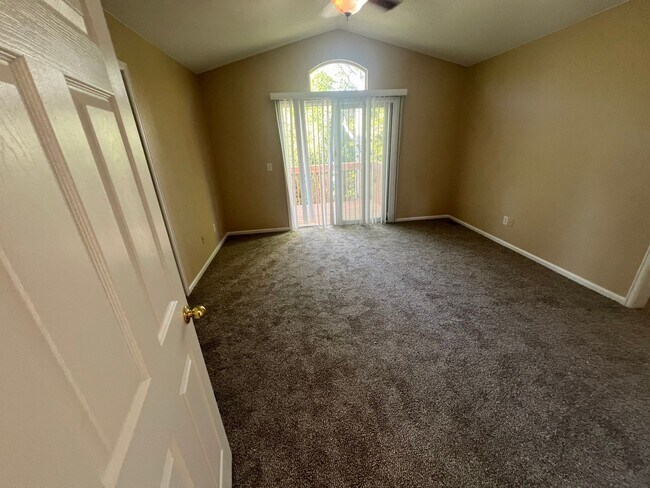 Building Photo - Stunning Home for Rent in Littleton - License #2024-BFN-0001484