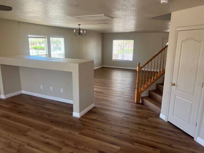 Building Photo - Stunning Two-Story Home in Desirable Iron ...