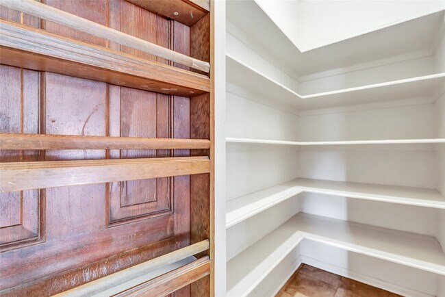 Building Photo - 12102 Moorcreek Dr