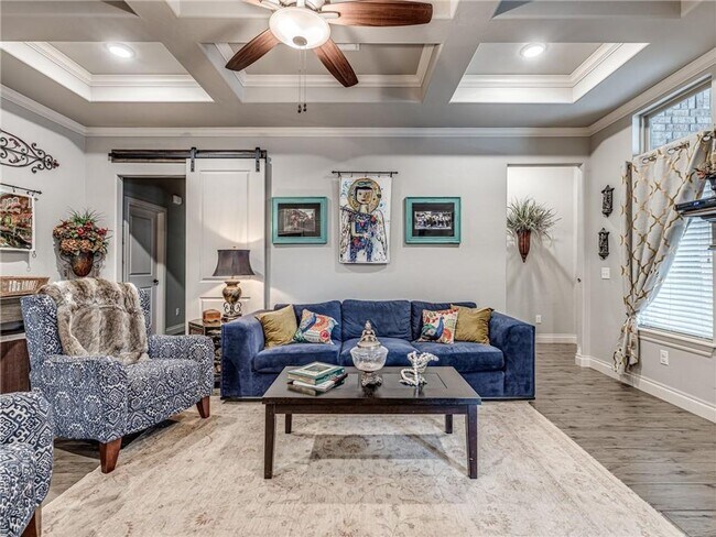 Building Photo - Beautiful home in Kelly Lake Estates + 4 bedrooms + 3 full bathrooms