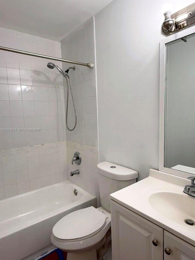 Building Photo - 15490 SW 134th Pl