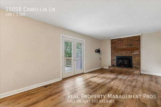 Building Photo - 15058 Camellia Ln