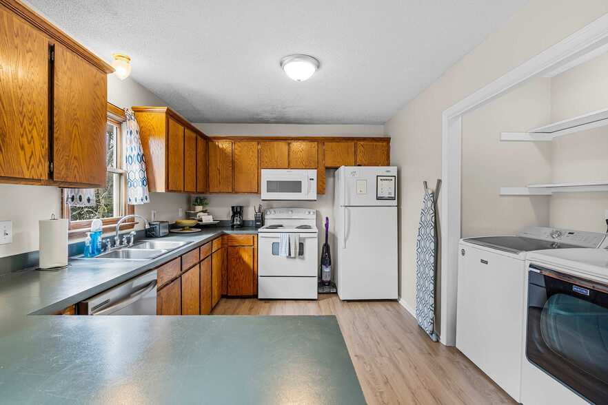 Building Photo - 7920 Turnbridge Ln