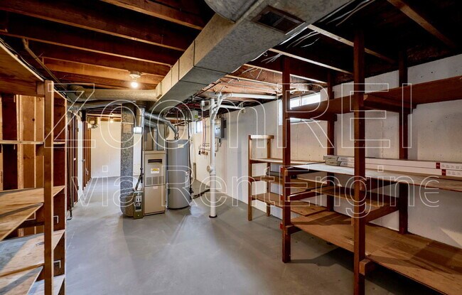 Building Photo - 3608 St Cosmas Ln