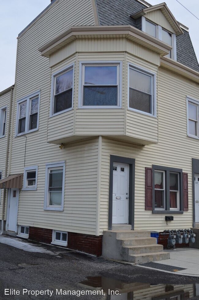 1 br, 1 bath House 727 S. Beaver St., Ap... 727 S Beaver St York PA
