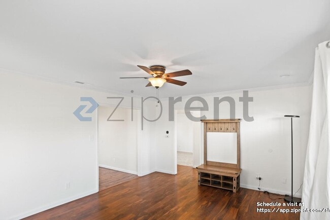 Building Photo - 431 42nd St