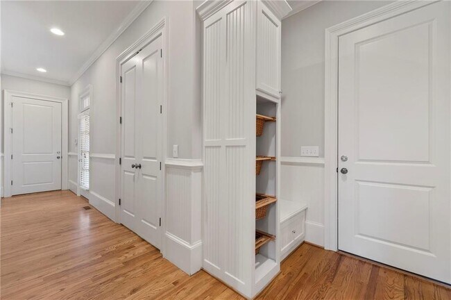 Building Photo - 4475 Harris Trail NW