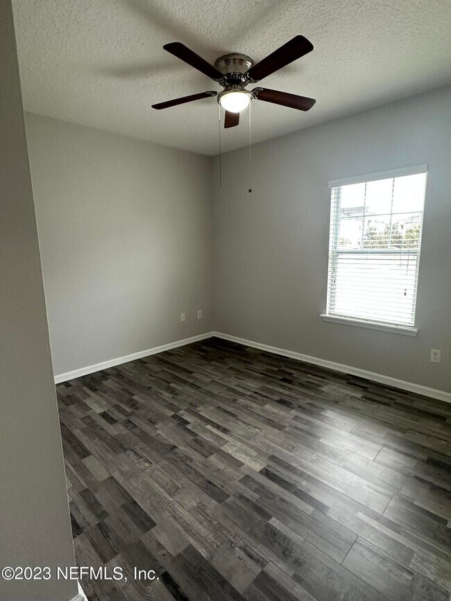 Building Photo - 4908 Key Lime Dr