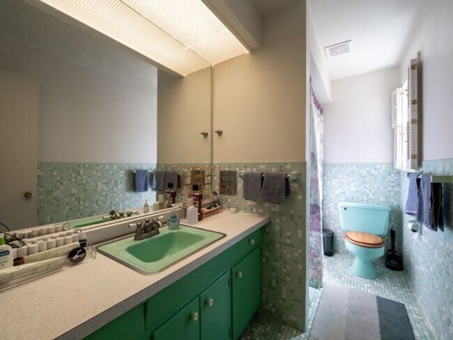 Building Photo - 3BR Ranch House for Rent in Upper St. Clai...