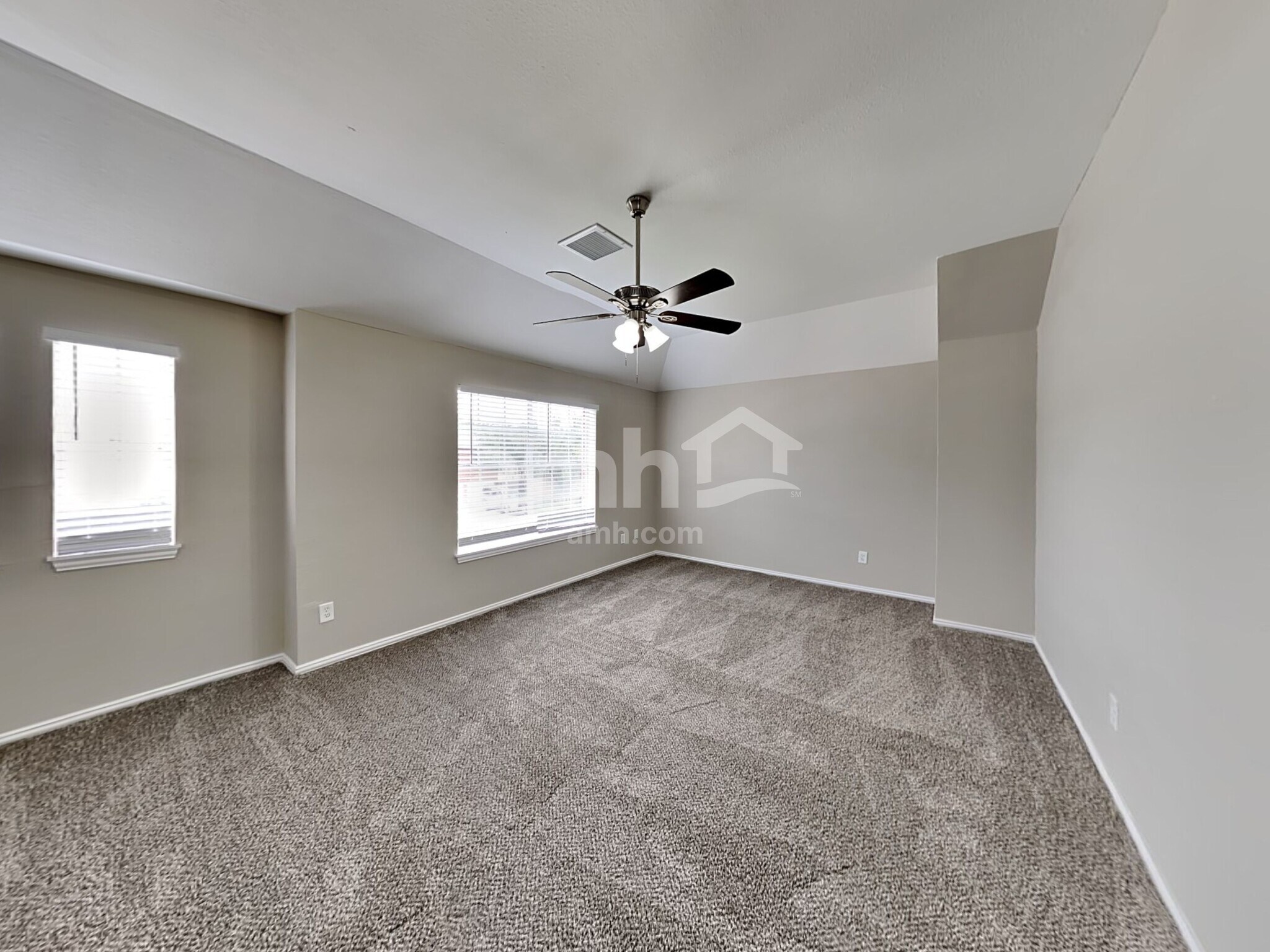Building Photo - 21851 Whispering Forest Dr