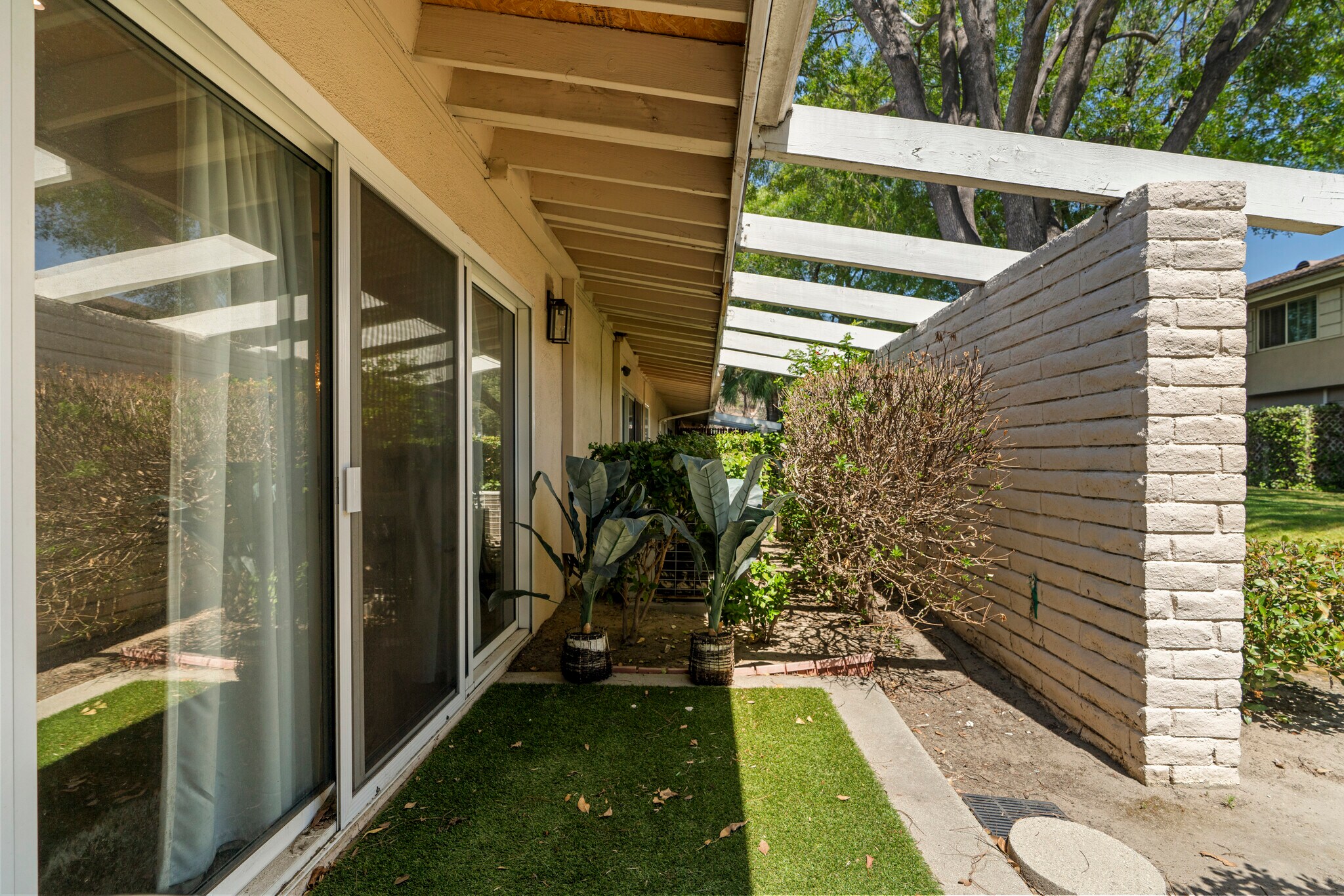 Building Photo - 3500 W Manchester Blvd