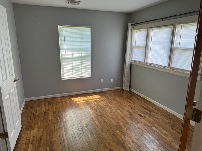 Building Photo - 2590 W Broadway St