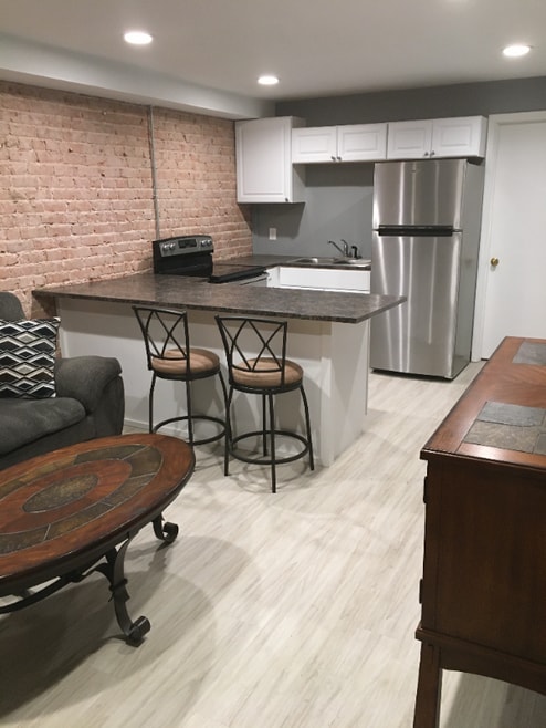 Building Photo - 1014 Broadway St