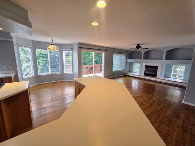 Building Photo - Beautiful Highlands Ranch Home with Finished Basement & 3-Car Garage!