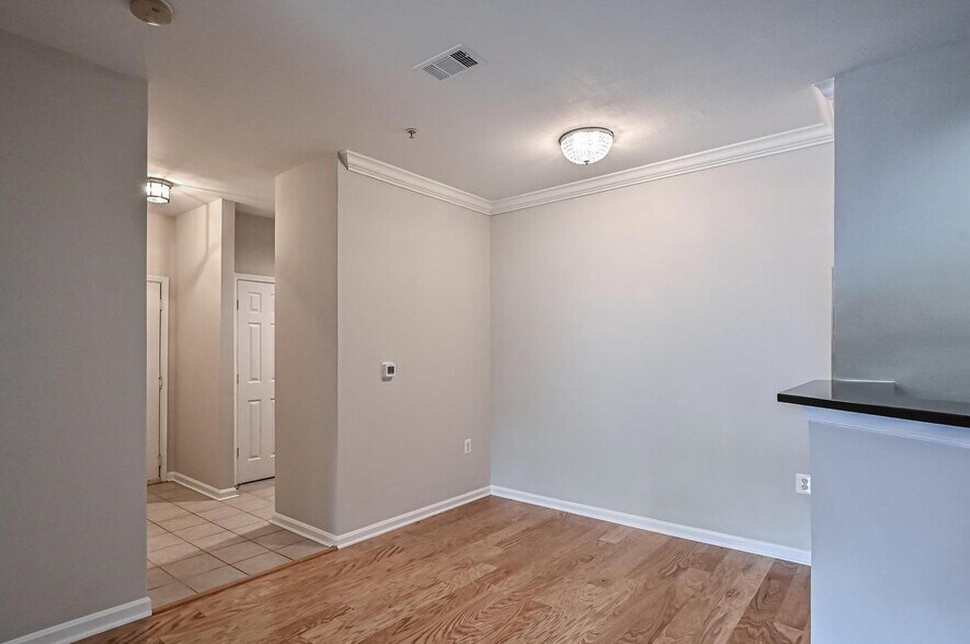 Building Photo - 11317 Aristotle Dr