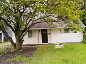 Building Photo - 505 Beechwood Rd