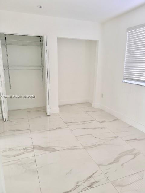 Building Photo - 10662 NW 87th Ct