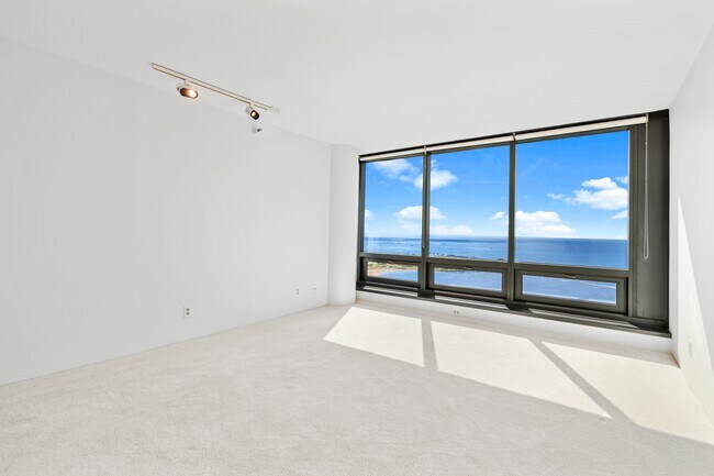 Building Photo - 1330 Ala Moana Blvd