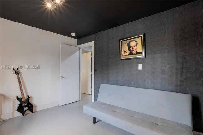 Building Photo - 1174 Garfield St