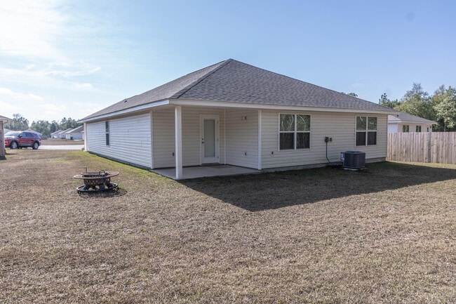 Building Photo - 3431 Phoenix Ct