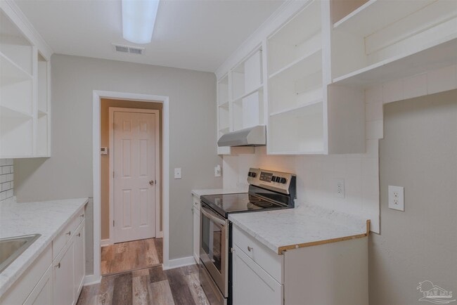 Building Photo - 1223 Wisteria Ave