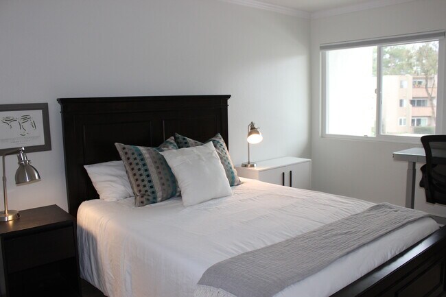 Building Photo - 4064 Huerfano Ave