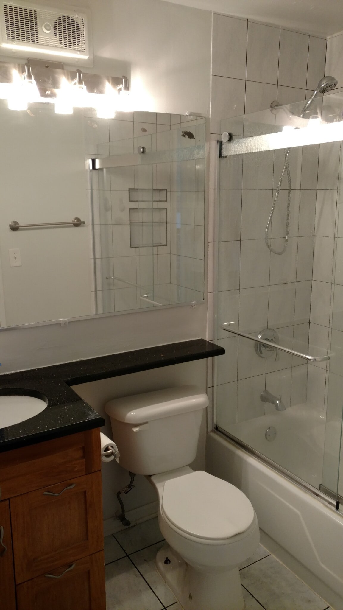 Building Photo - 720 W Gordon Terrace