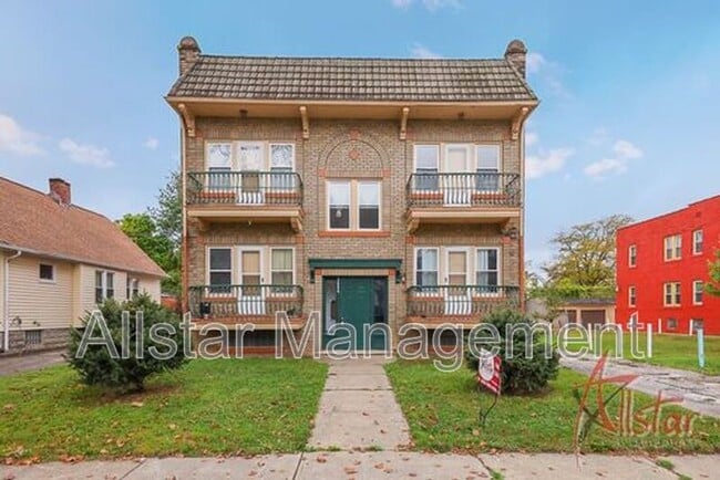 Primary Photo - 3642-3646 E 149 St