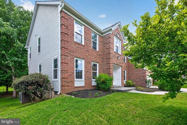 Building Photo - 12320 Pissaro Dr