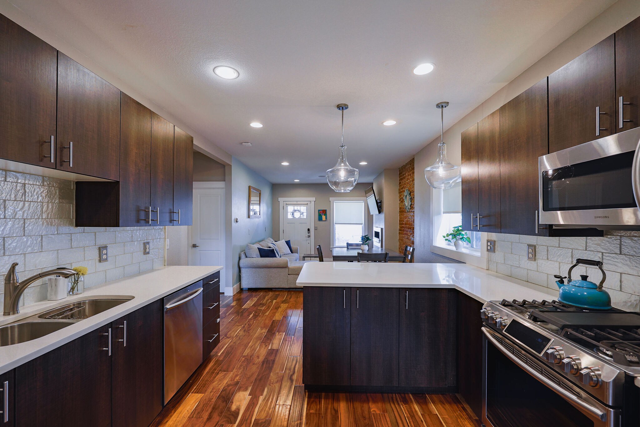 Building Photo - 821 Inca St