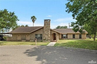 Building Photo - 16 Stacie Ln