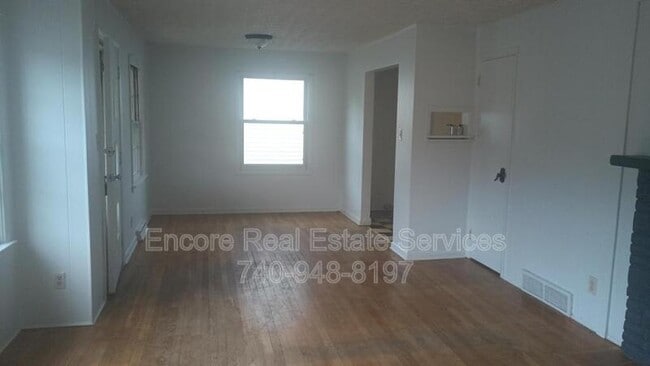 Building Photo - 709 N 21st St