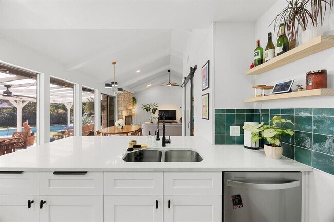 Building Photo - 1514 Desert Quail Ln