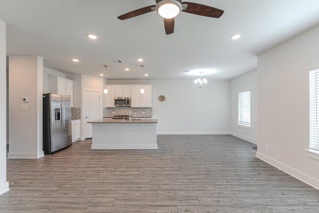 Building Photo - 10294 S Goshawk Trl